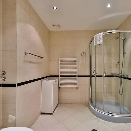 Aparthotel Bellevue 4*