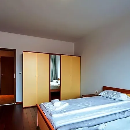 Bellevue 아파트호텔 4*